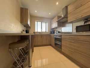 Photo 5- click for photo gallery